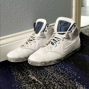 Nike Kobe 9 NSW lifestyle wolf gray shoes